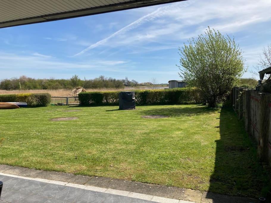 Ferienwohnung Nr. 1 Terrasse Bodden Kanu Bootssteg Zudar Extérieur photo
